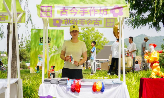 王静工作照